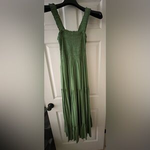 NWOT Wishlist Apparel Green smocked Maxi Dress with pockets